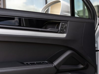 2026 Porsche Cayenne Cayenne Coupe