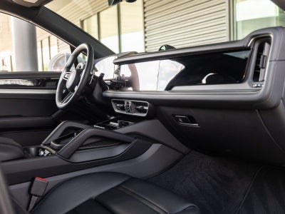 2026 Porsche Cayenne Cayenne Coupe