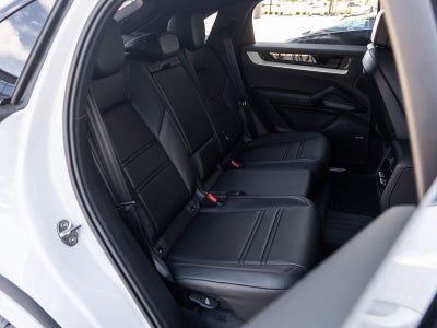 2026 Porsche Cayenne Coupe