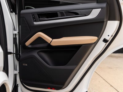 2026 Porsche Cayenne Coupe