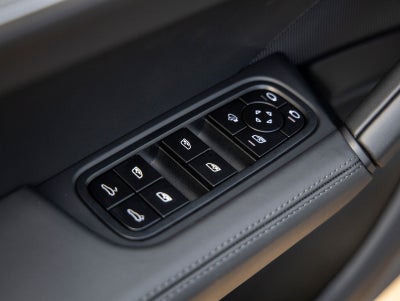 2026 Porsche Cayenne Coupe
