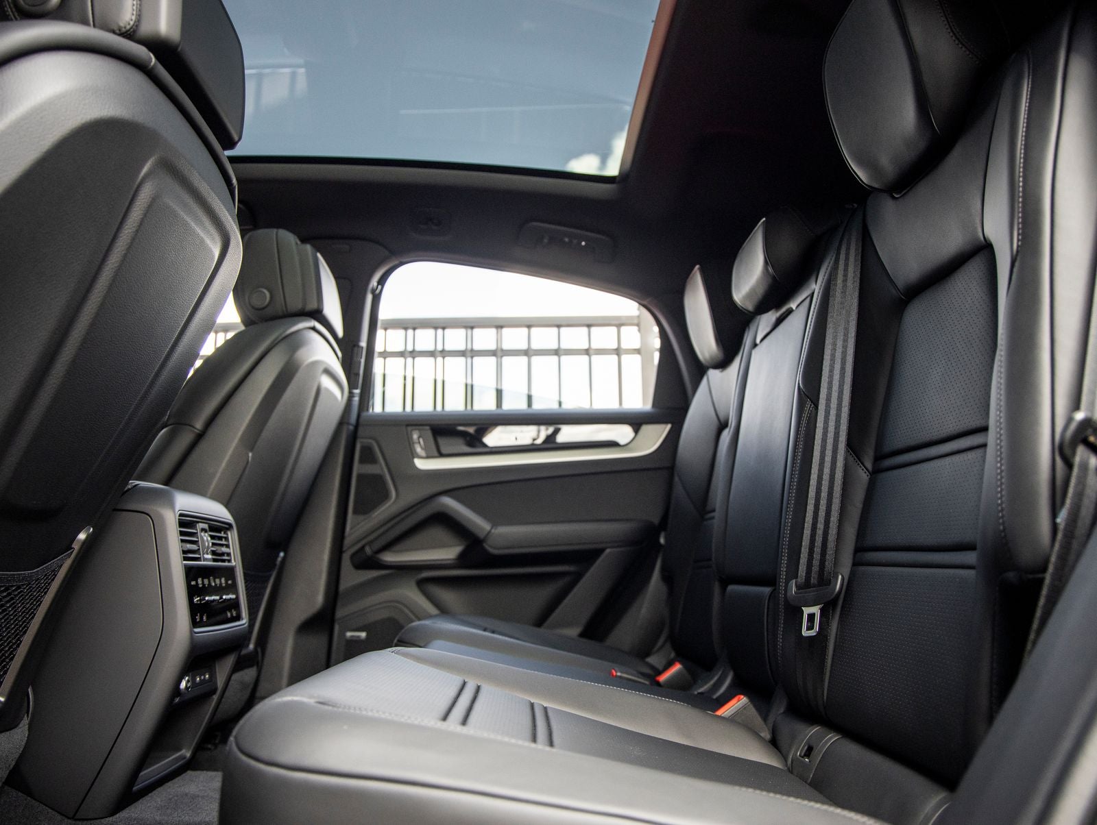 2026 Porsche Cayenne Coupe