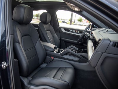 2026 Porsche Cayenne Coupe