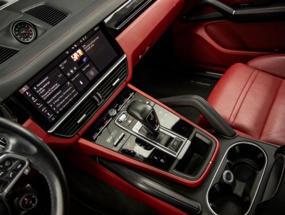 2021 Porsche Cayenne S Coupe