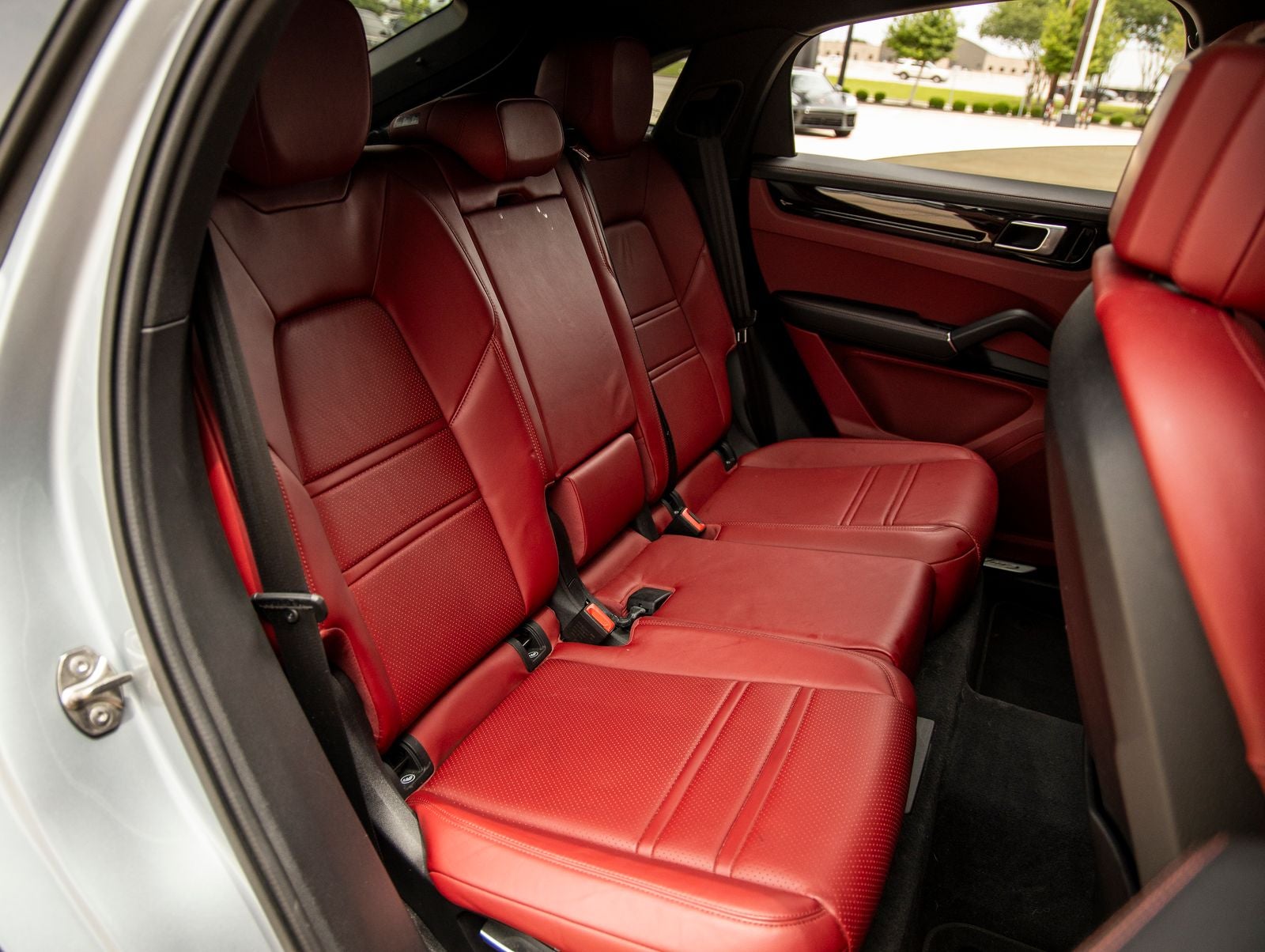 2021 Porsche Cayenne S Coupe