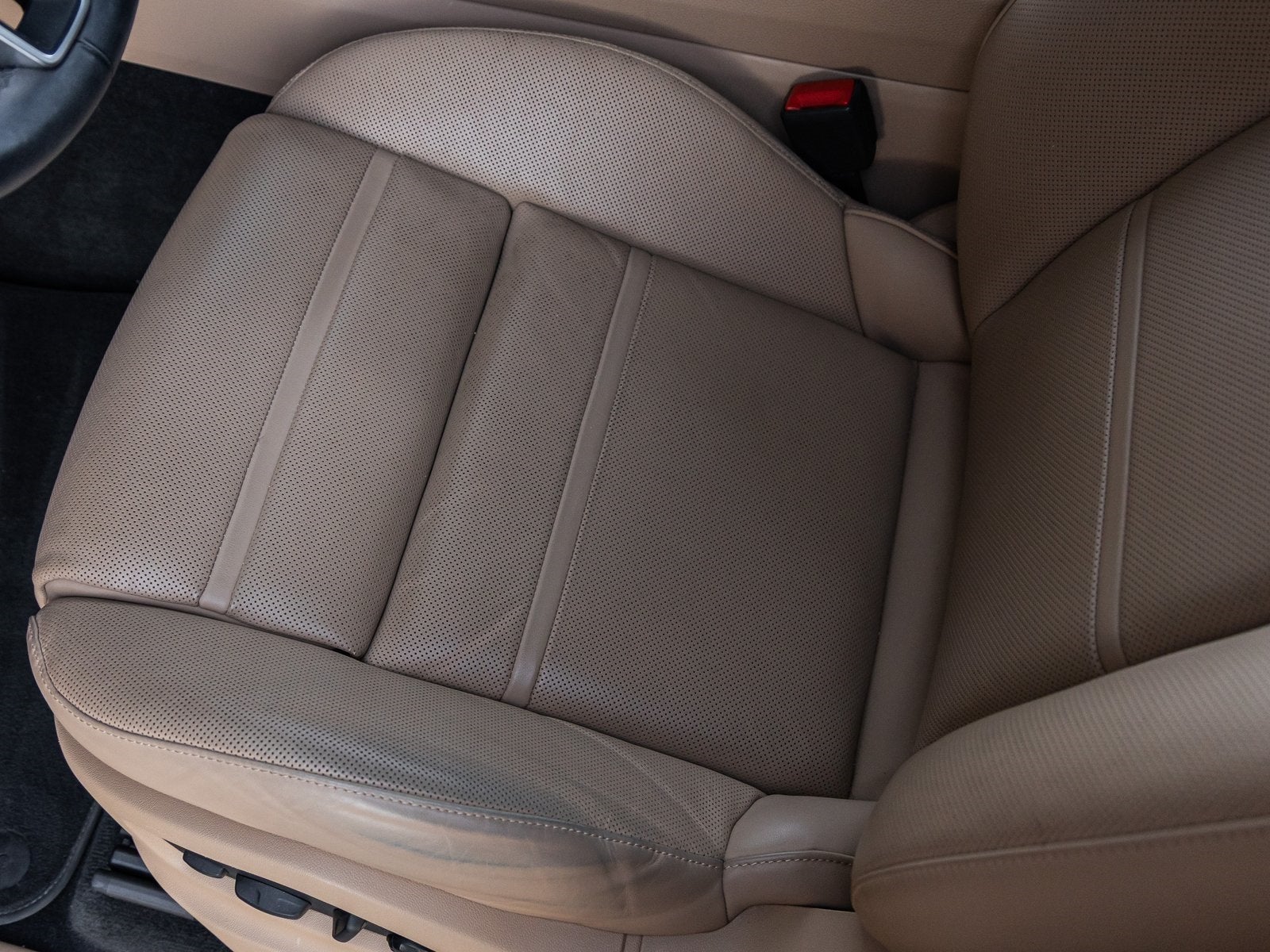 2023 Porsche Cayenne Coupe Cayenne S Coupe Platinum Edition