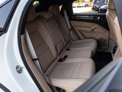 2023 Porsche Cayenne Coupe Cayenne S Coupe Platinum Edition