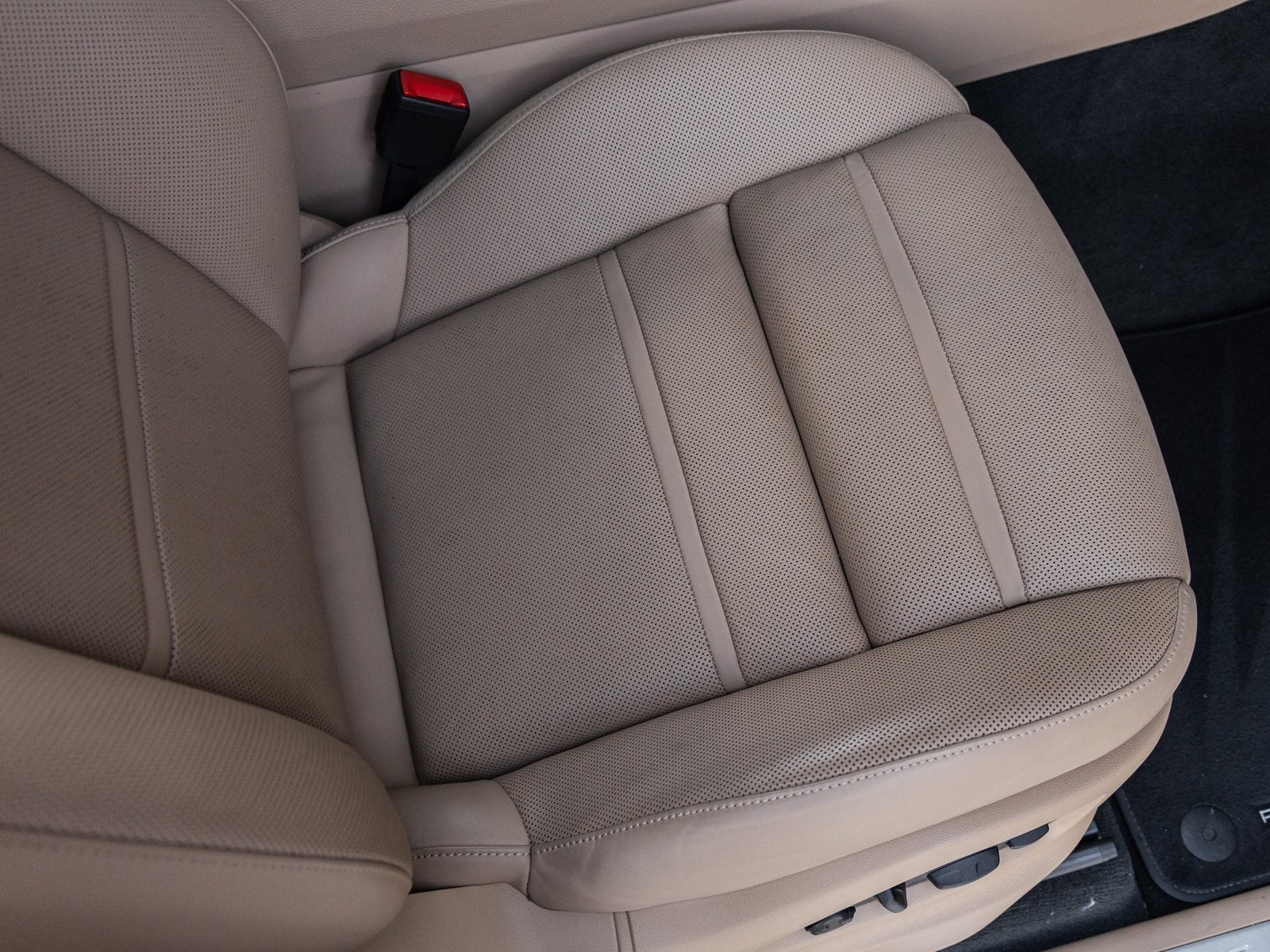 2023 Porsche Cayenne Coupe Cayenne S Coupe Platinum Edition