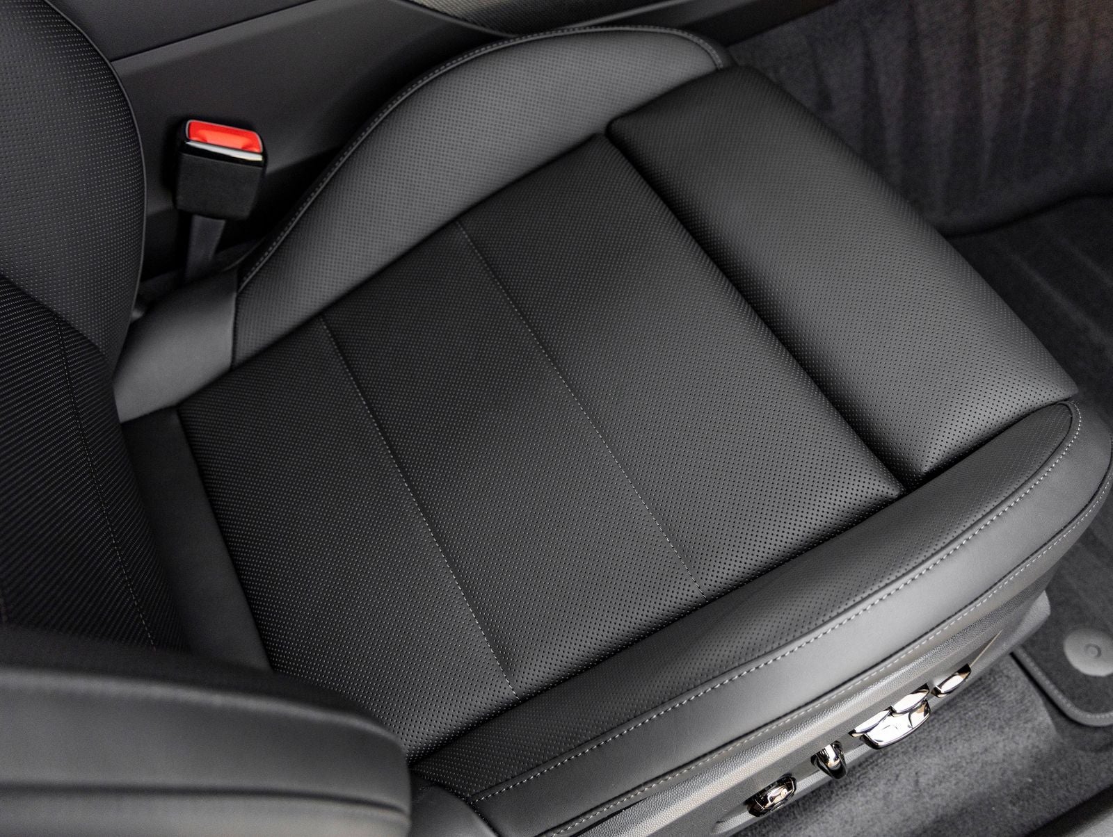 2026 Porsche Cayenne Cayenne Turbo Coupe Electric