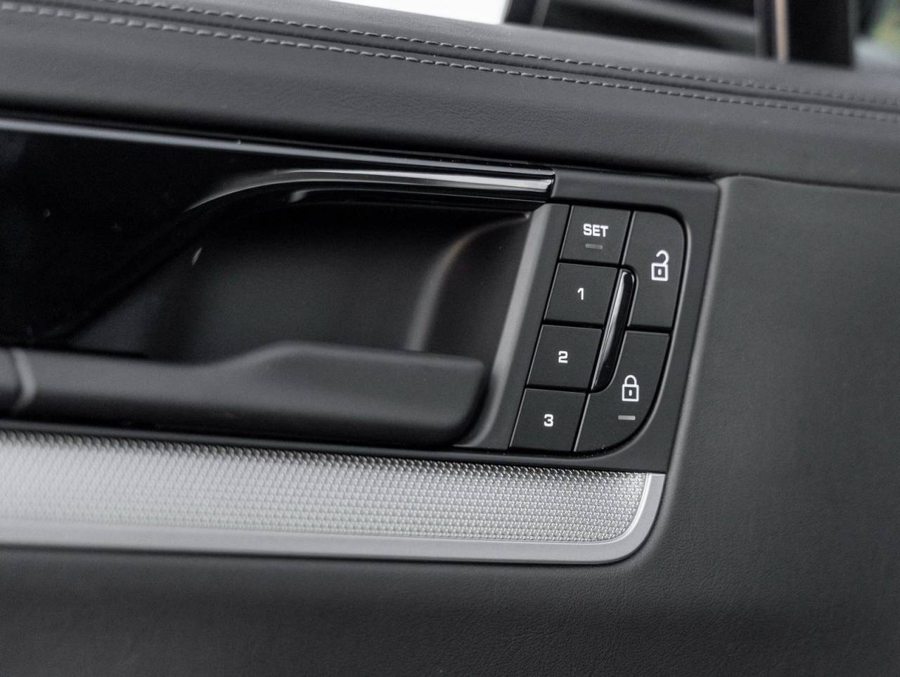 2026 Porsche Cayenne Cayenne E-Hybrid Coupe