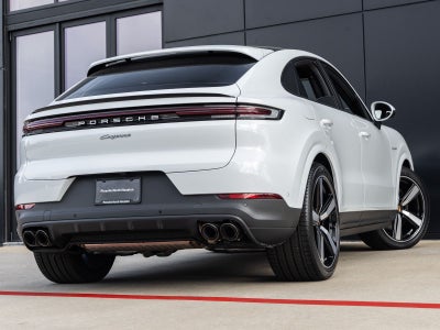 2025 Porsche Cayenne E-Hybrid Coupe