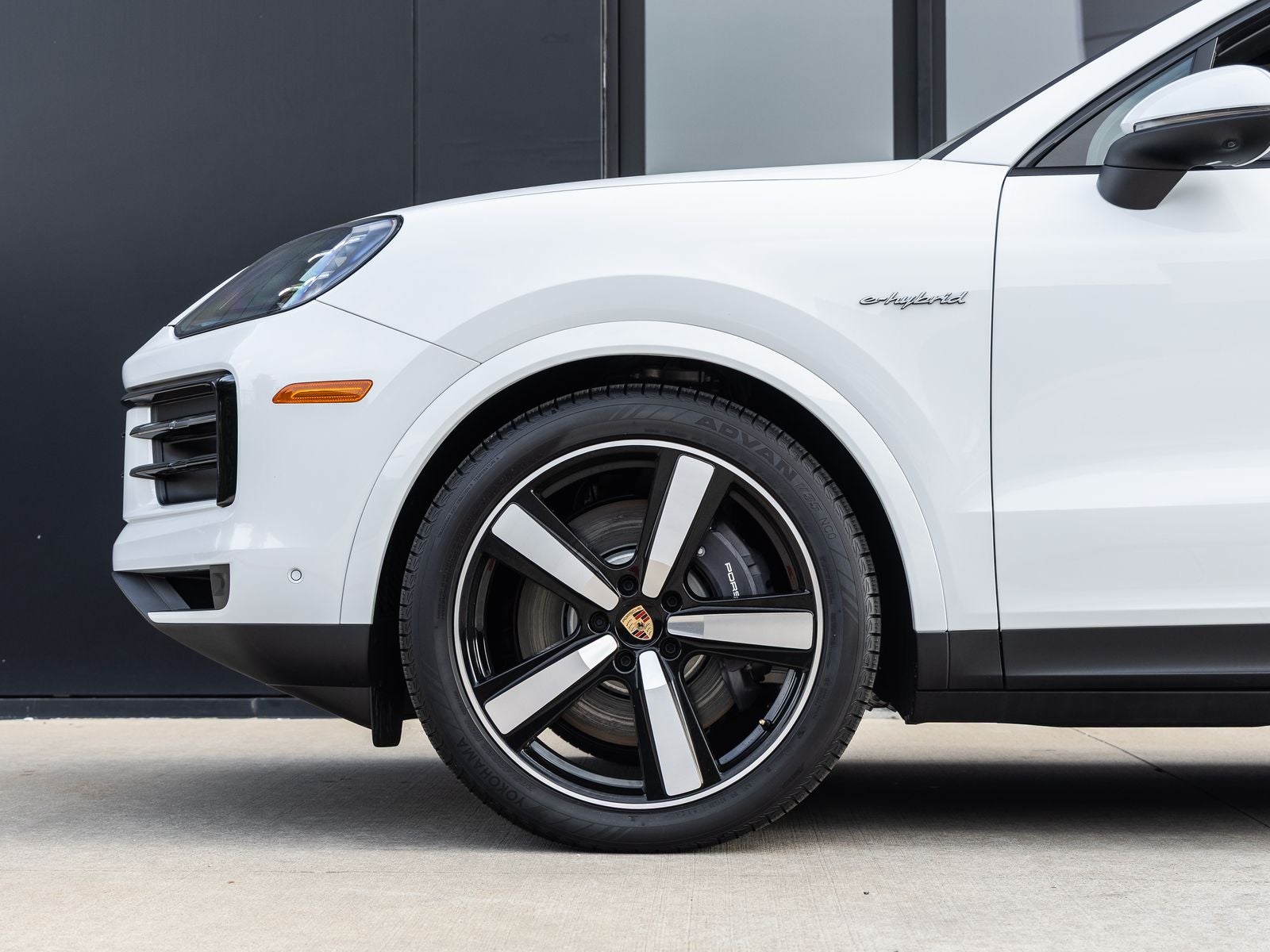 2025 Porsche Cayenne E-Hybrid Coupe