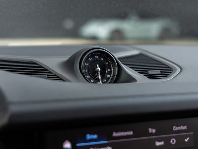 2025 Porsche Cayenne E-Hybrid Coupe
