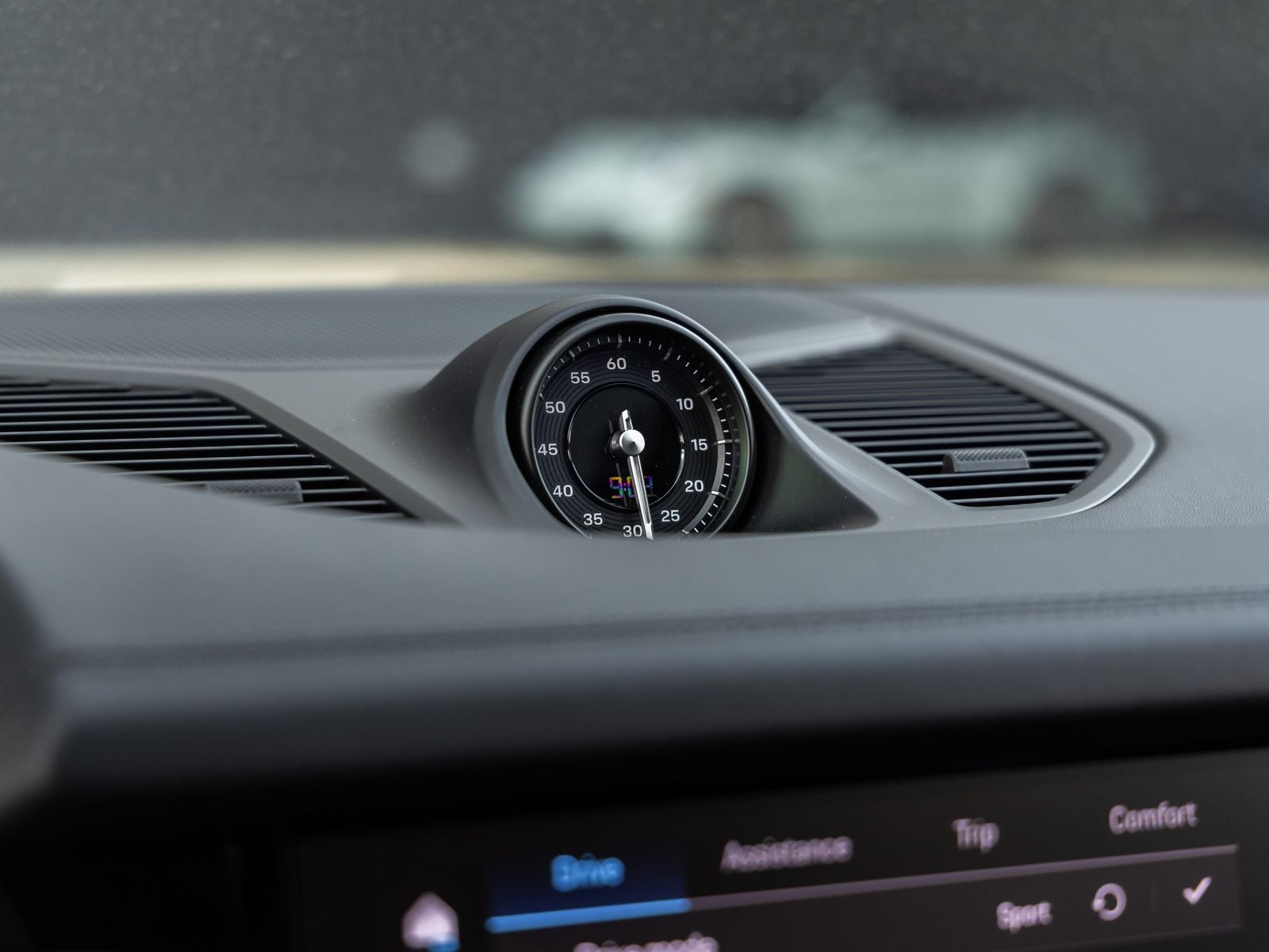 2025 Porsche Cayenne E-Hybrid Coupe