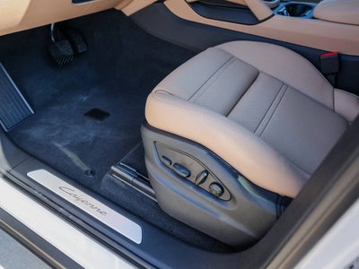 2025 Porsche Cayenne E-Hybrid Coupe