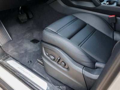 2025 Porsche Cayenne E-Hybrid Coupe