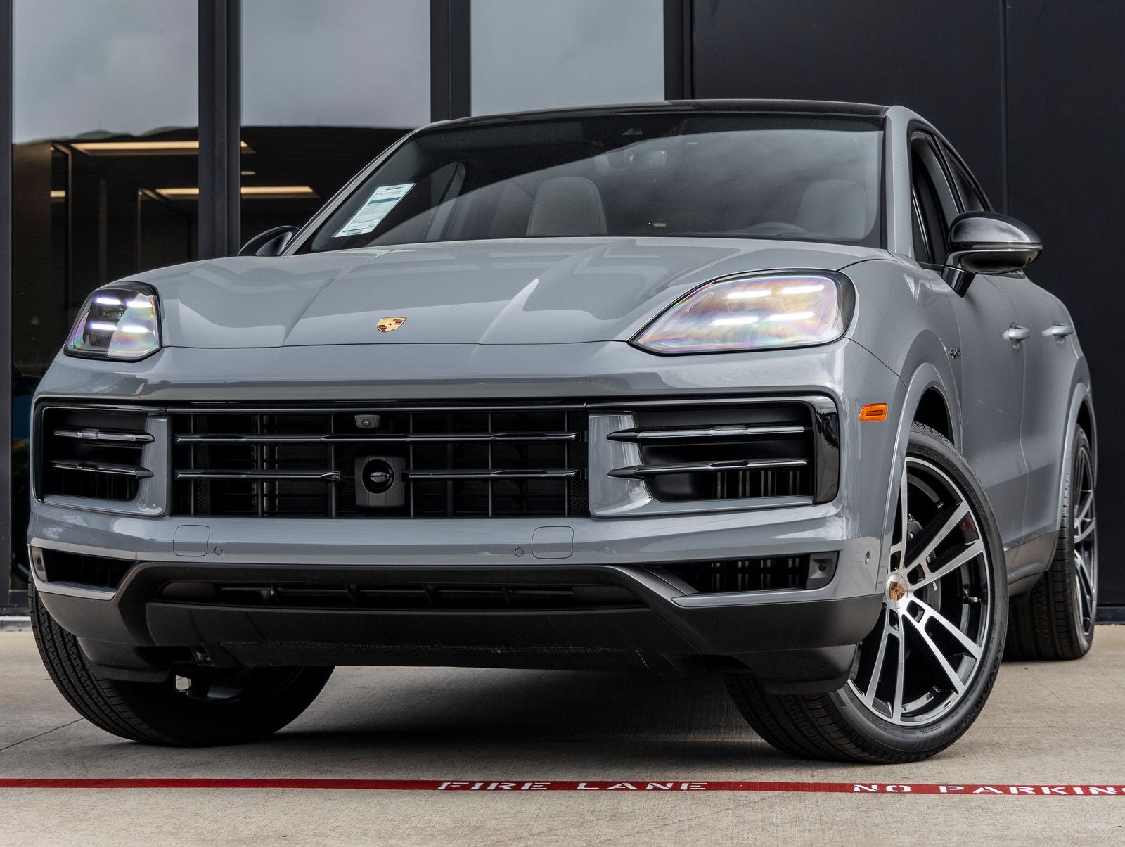 2025 Porsche Cayenne Coup
