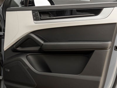 2025 Porsche Cayenne E-Hybrid Coupe