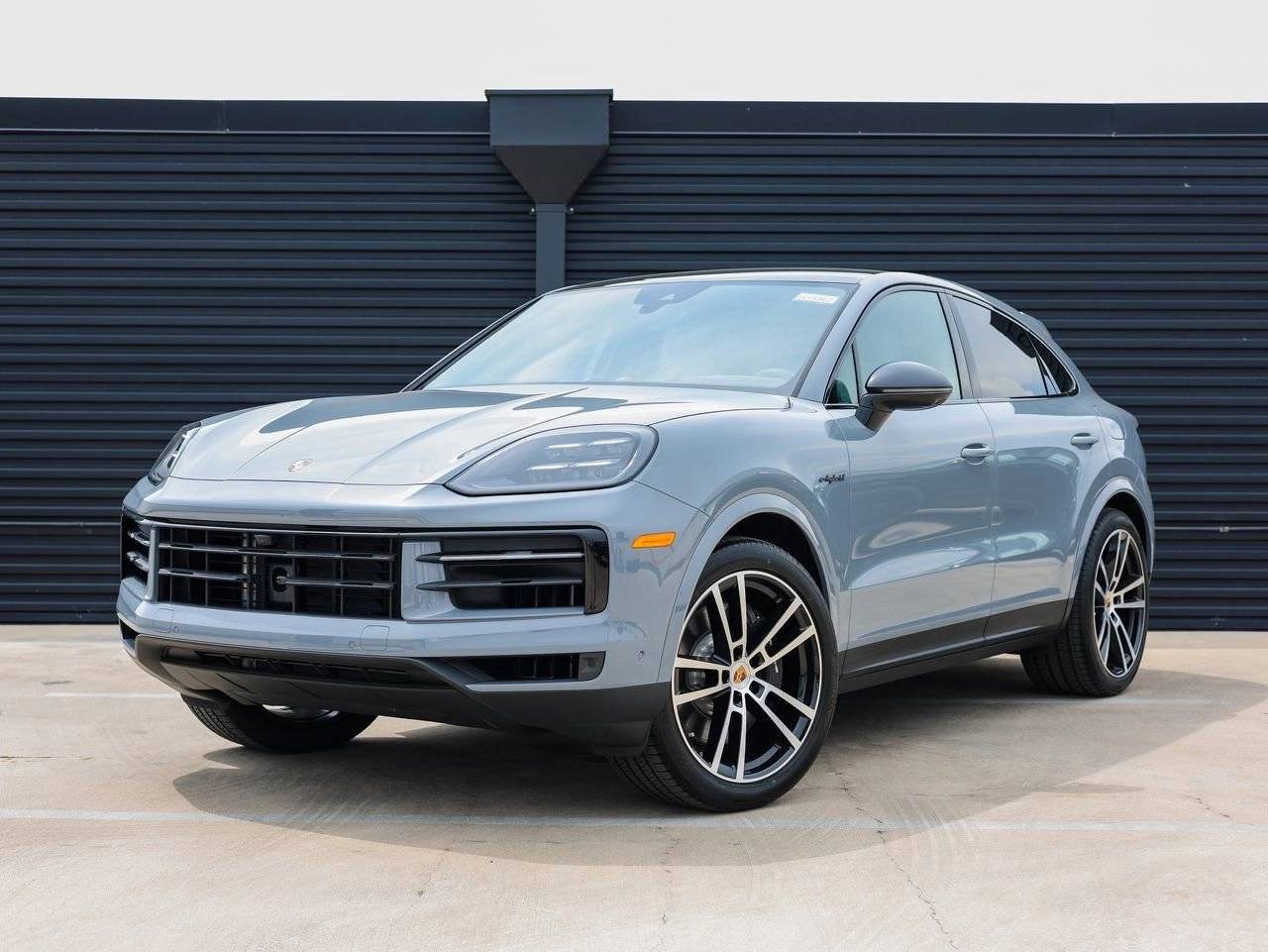 2025 Porsche Cayenne E-Hybrid Coupe