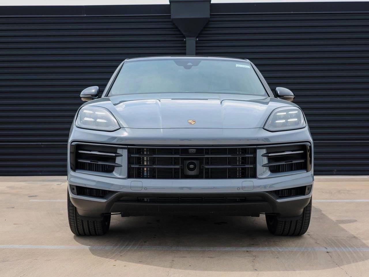 2025 Porsche Cayenne E-Hybrid Coupe