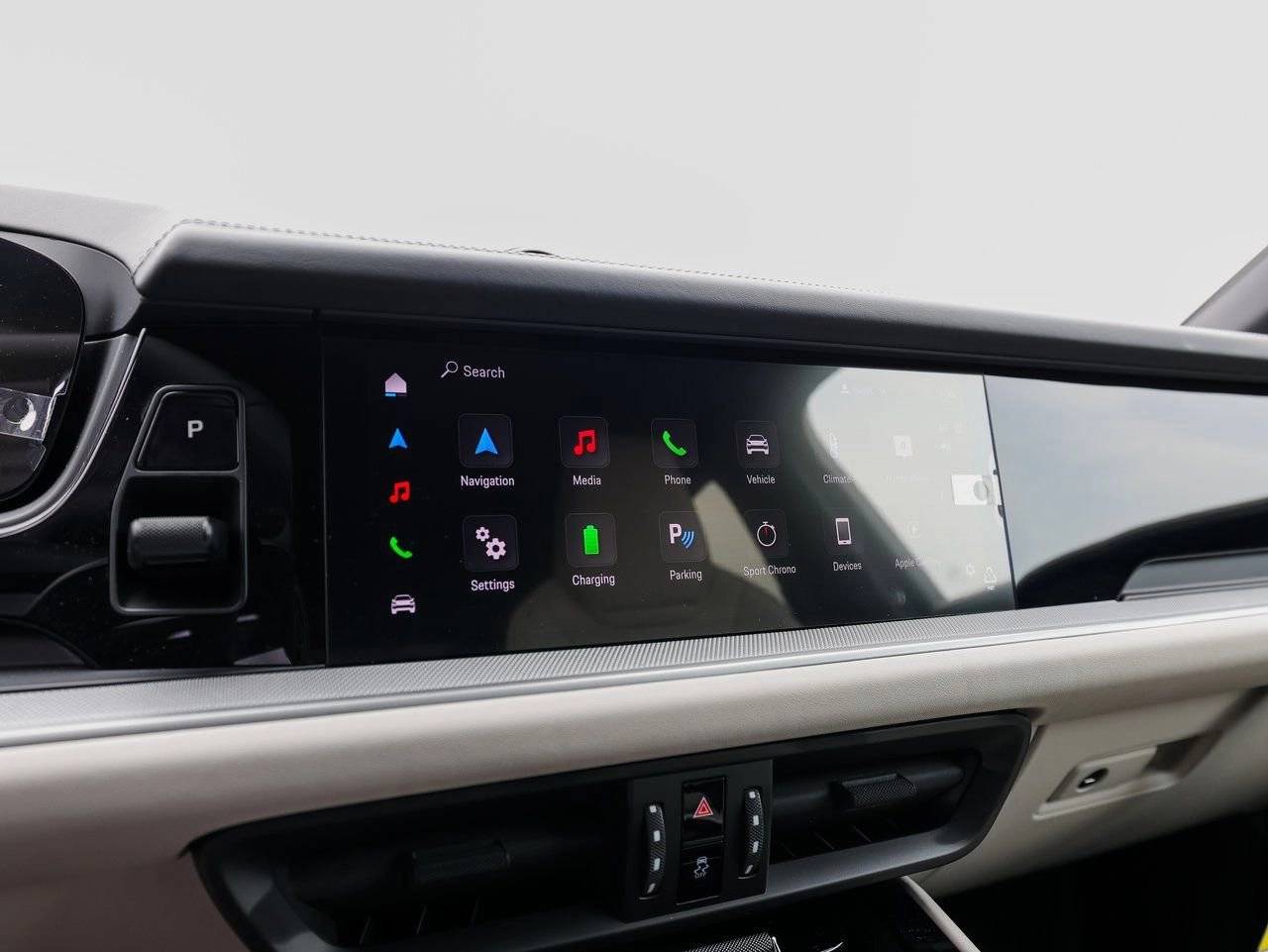 2025 Porsche Cayenne E-Hybrid Coupe