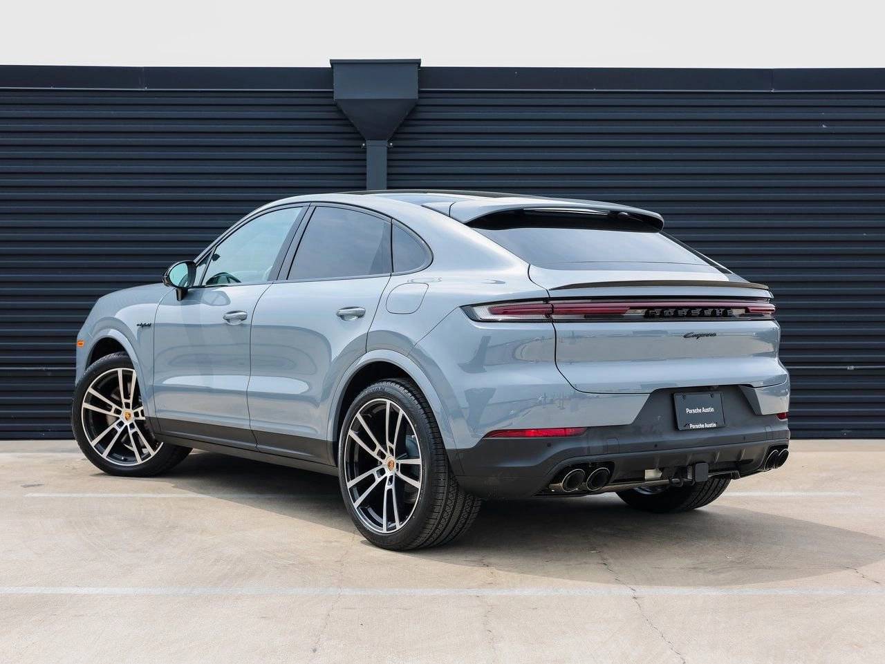 2025 Porsche Cayenne E-Hybrid Coupe