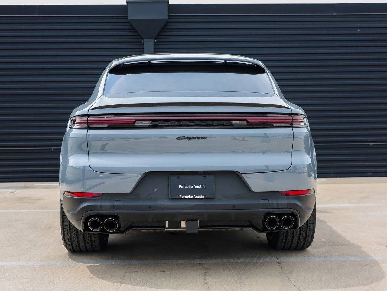 2025 Porsche Cayenne E-Hybrid Coupe
