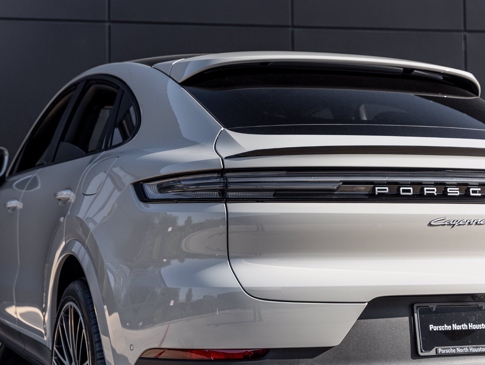 2026 Porsche Cayenne Cayenne E-Hybrid Coupe