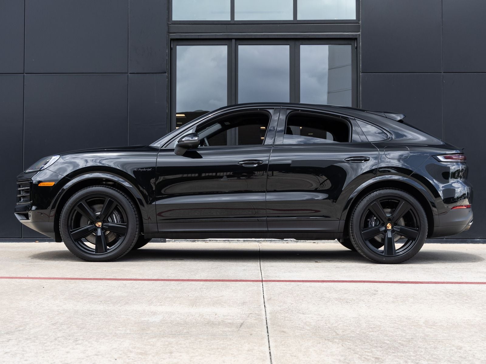 2025 Porsche Cayenne E-Hybrid Coupe