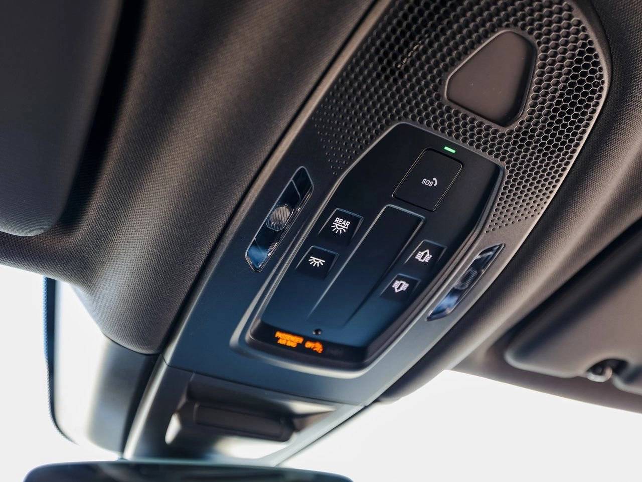 2025 Porsche Cayenne E-Hybrid Coupe