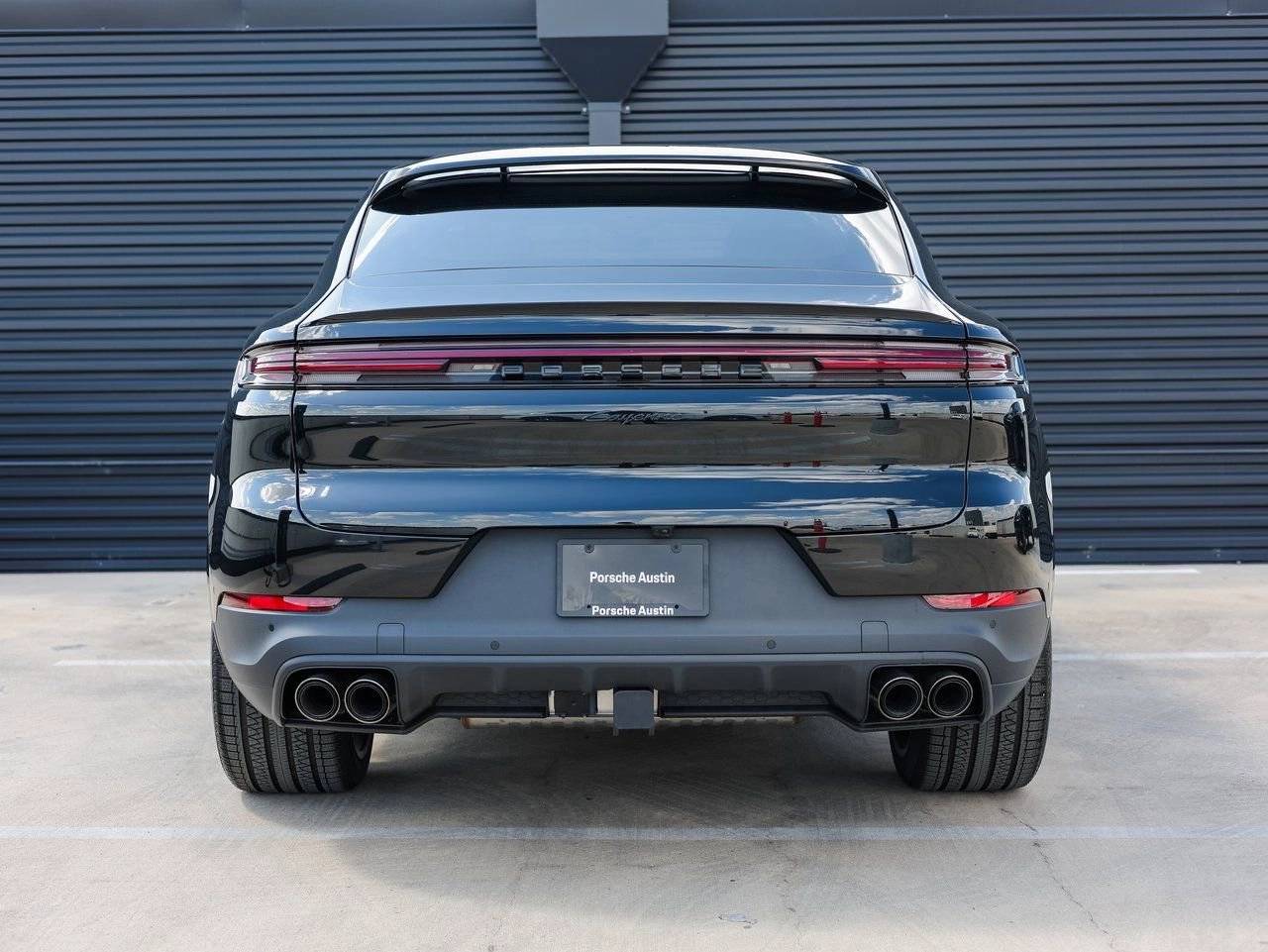 2025 Porsche Cayenne E-Hybrid Coupe