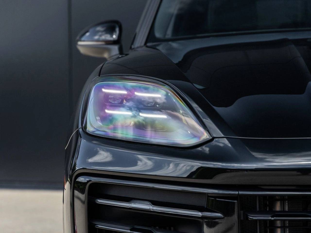 2025 Porsche Cayenne E-Hybrid Coupe