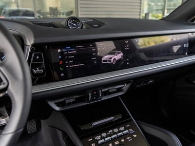 2025 Porsche Cayenne E-Hybrid Coupe
