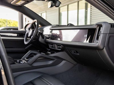 2025 Porsche Cayenne E-Hybrid Coupe