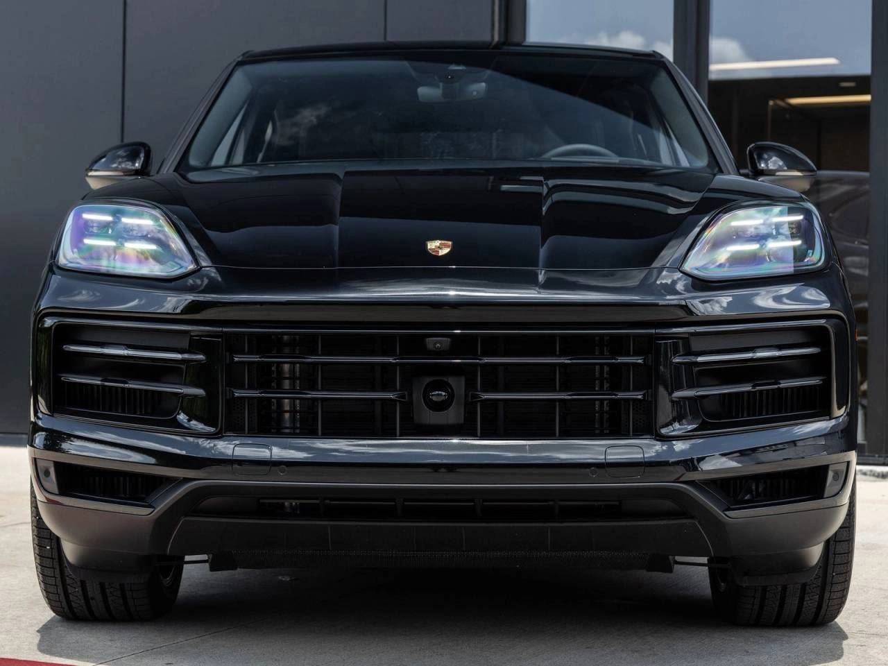 2025 Porsche Cayenne E-Hybrid Coupe