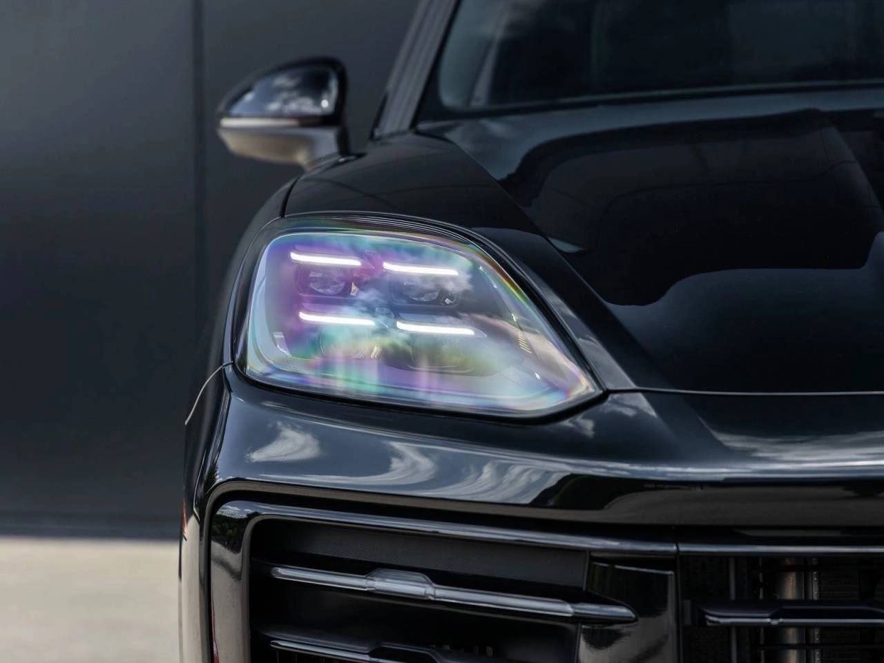 2025 Porsche Cayenne E-Hybrid Coupe