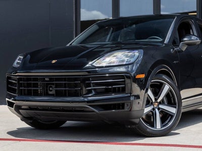 2025 Porsche Cayenne E-Hybrid Coupe