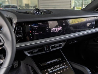 2025 Porsche Cayenne E-Hybrid Coupe