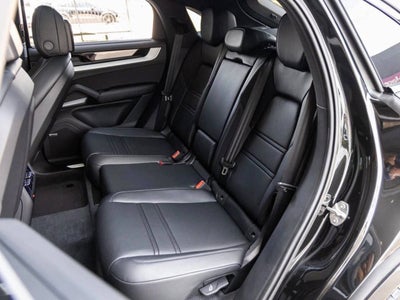 2025 Porsche Cayenne E-Hybrid Coupe