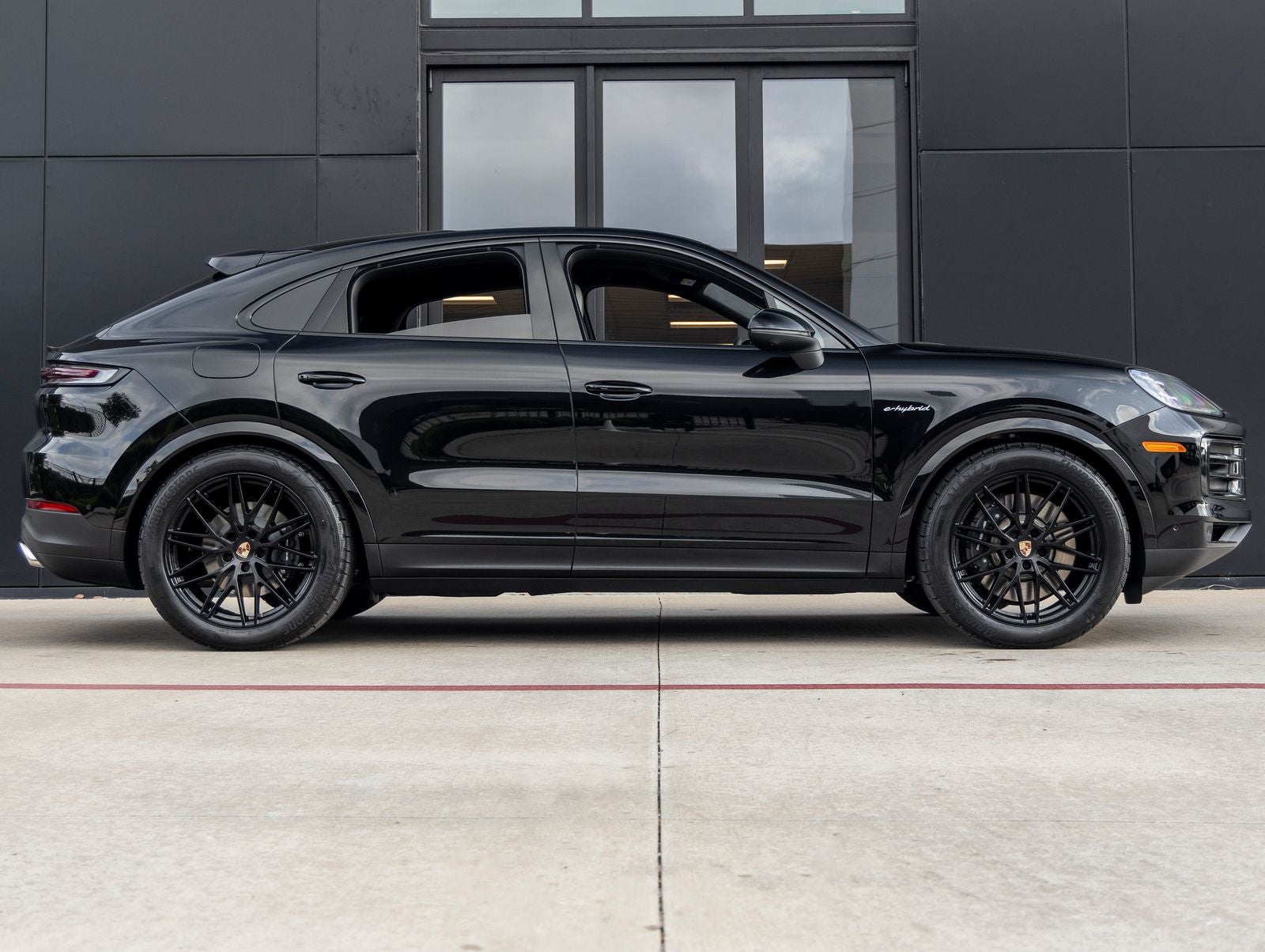 2026 Porsche Cayenne E-Hybrid Coupe