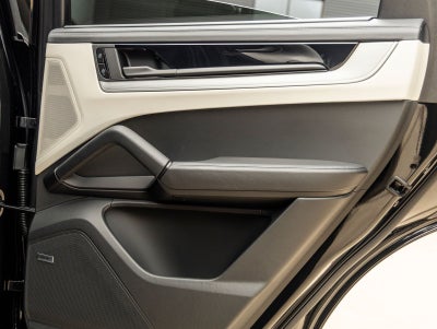 2026 Porsche Cayenne E-Hybrid Coupe