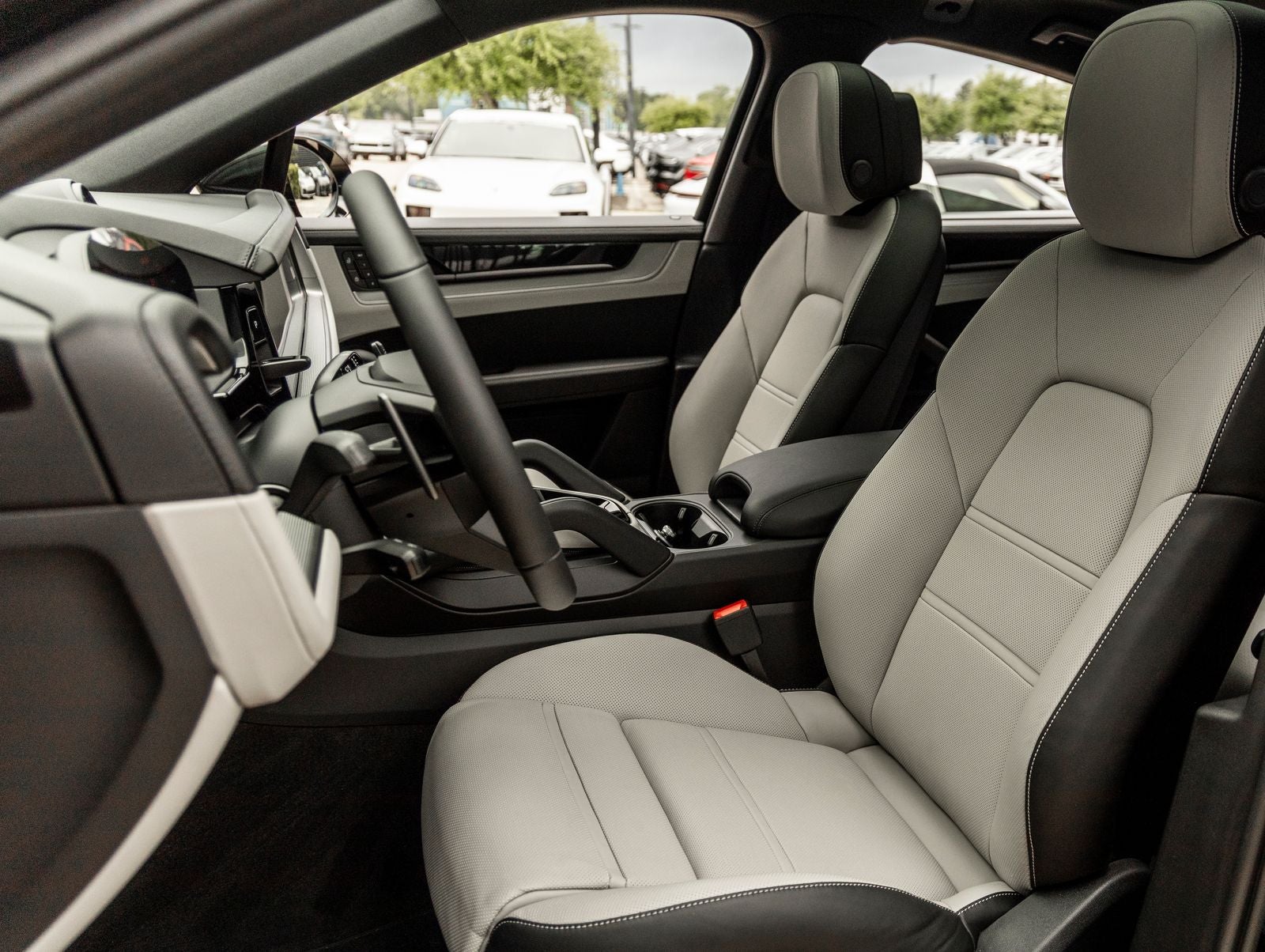 2026 Porsche Cayenne E-Hybrid Coupe