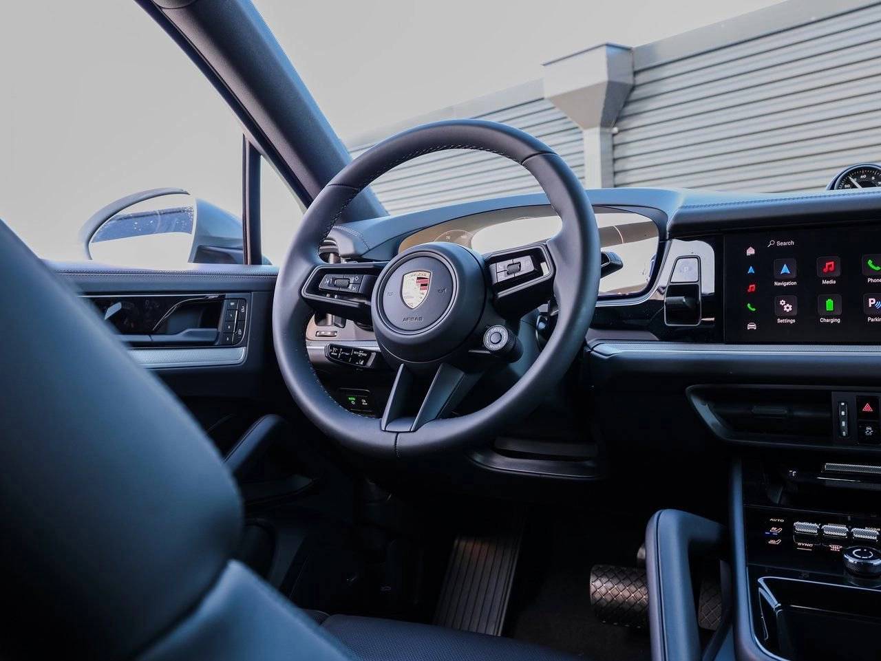 2025 Porsche Cayenne E-Hybrid Coupe