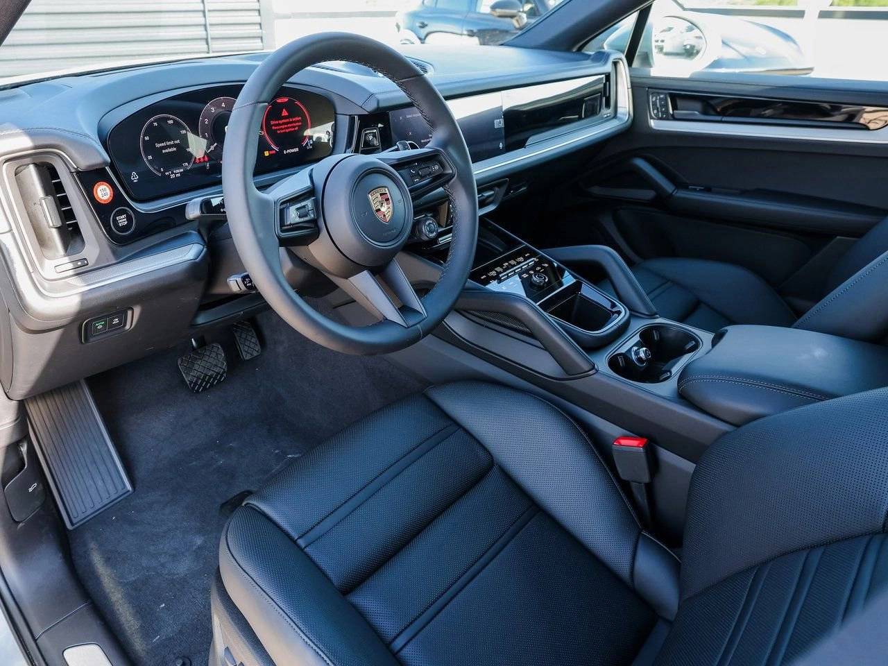 2025 Porsche Cayenne E-Hybrid Coupe