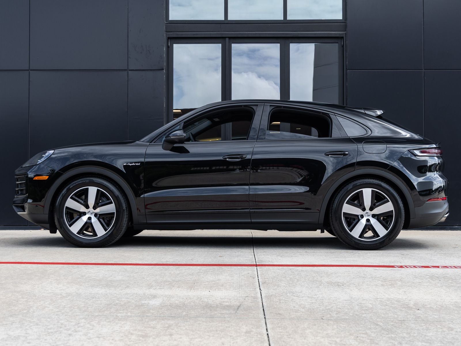 2026 Porsche Cayenne E-Hybrid Coupe