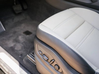 2025 Porsche Cayenne E-Hybrid Coupe