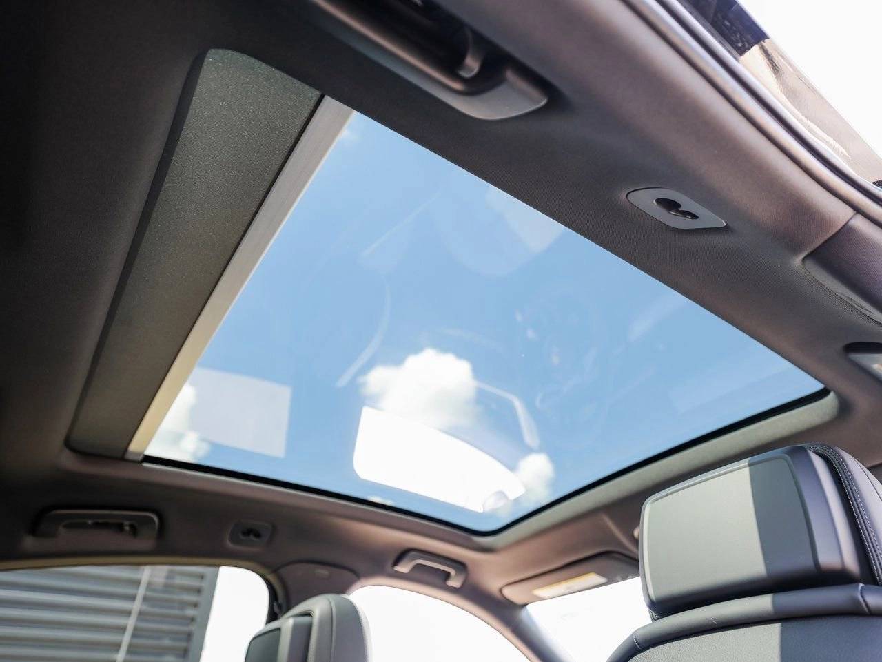 2025 Porsche Cayenne E-Hybrid Coupe