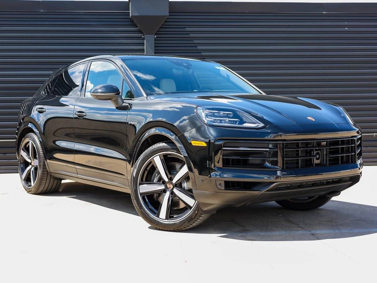 2025 Porsche Cayenne E-Hybrid Coupe