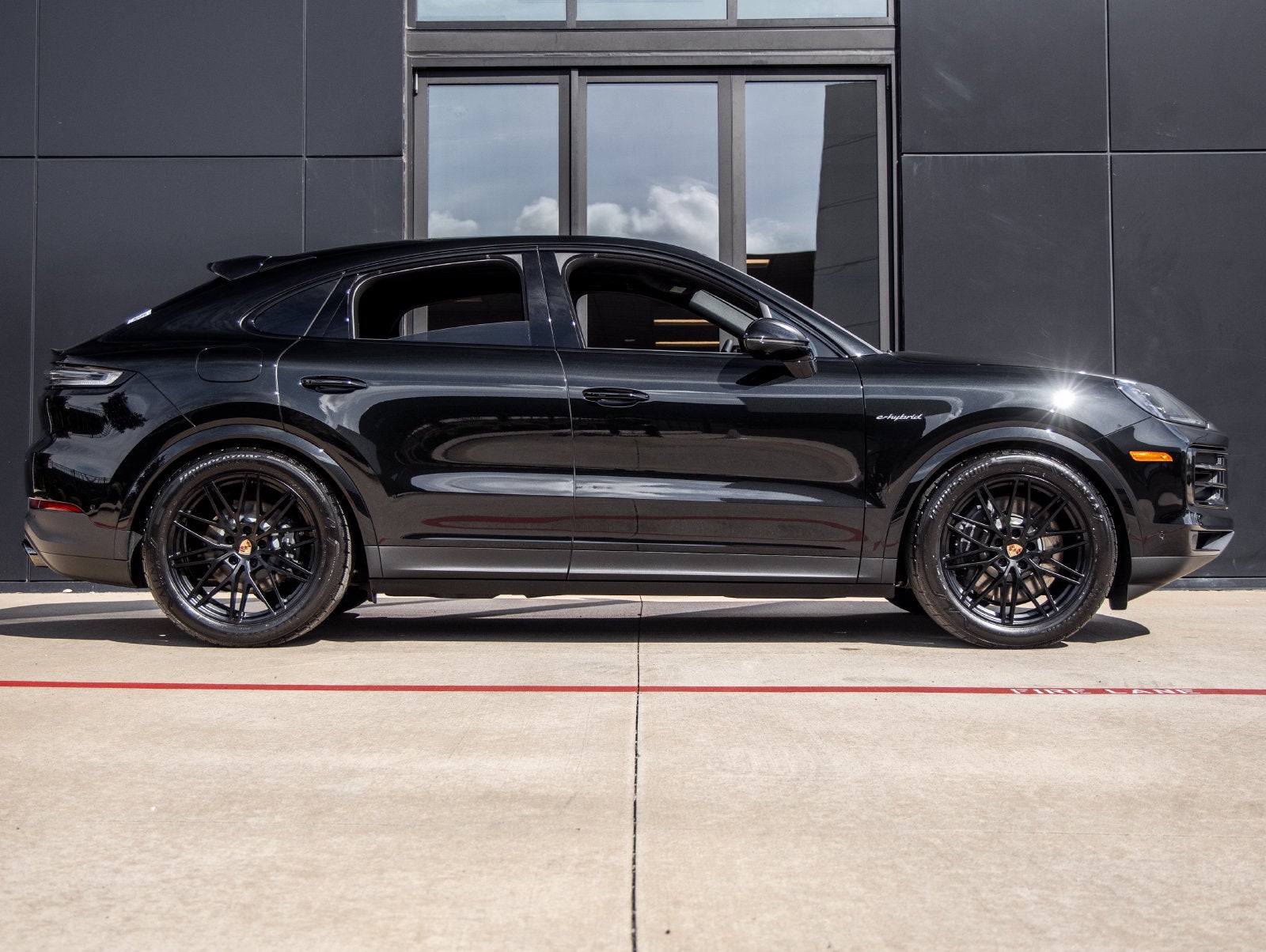 2027 Porsche Cayenne Cayenne E-Hybrid Coupe