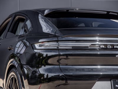 2027 Porsche Cayenne Cayenne E-Hybrid Coupe